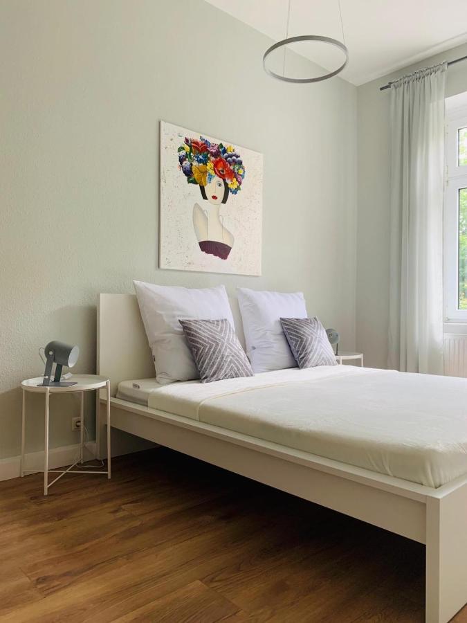Family Apartment Wiesbaden Bagian luar foto